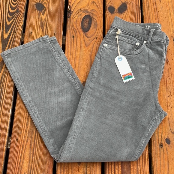 NWT Daily Blue by AG Boost Corduroy Jeans In Gray Size 29 /31 - Picture 8 of 15